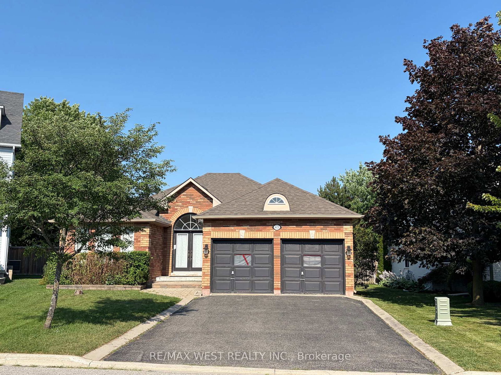 63-munro-circle-halton-hills-ontario-w13568122