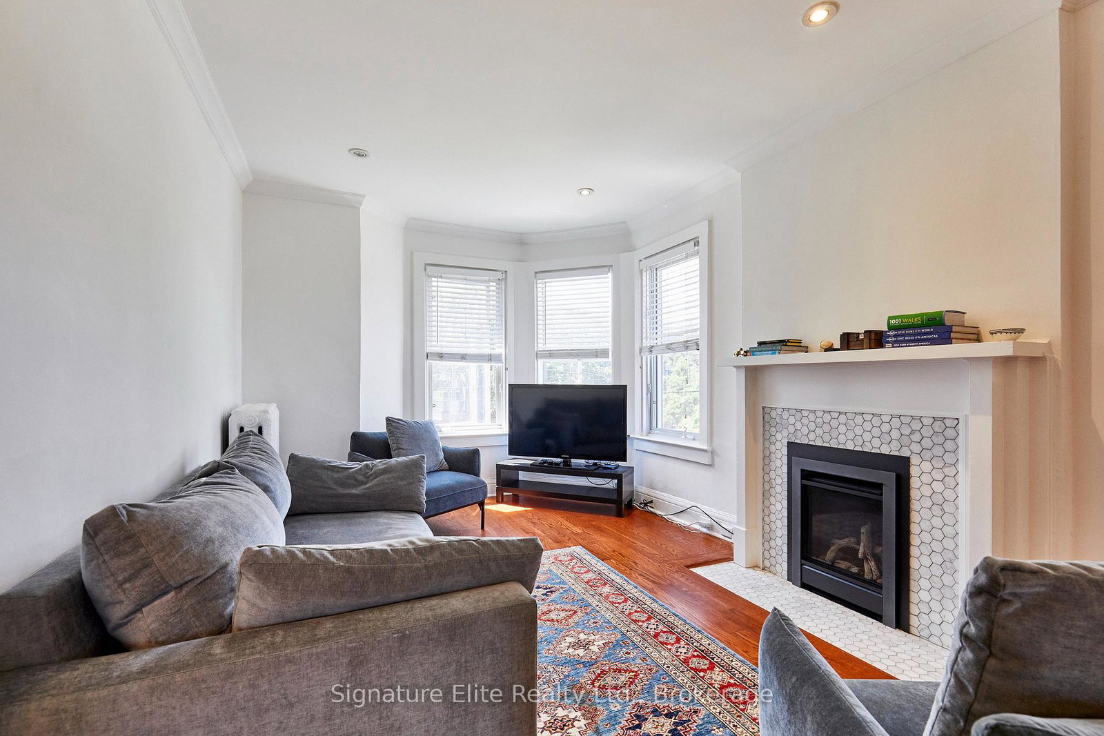124-geoffrey-street-toronto-toronto-ontario-w13568162