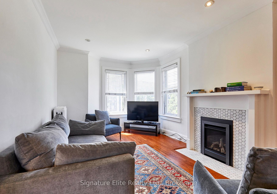 124-geoffrey-street-toronto-toronto-ontario-w13568162