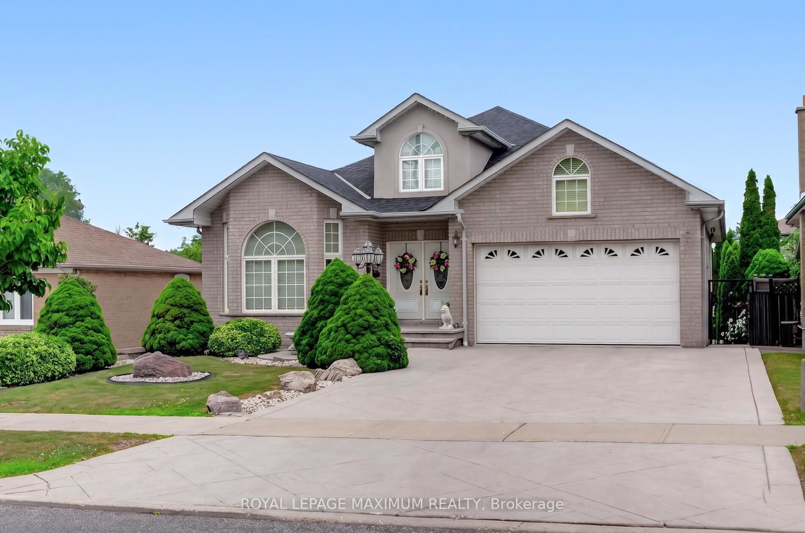 378-rustic-road-toronto-north-york-ontario-w13568236