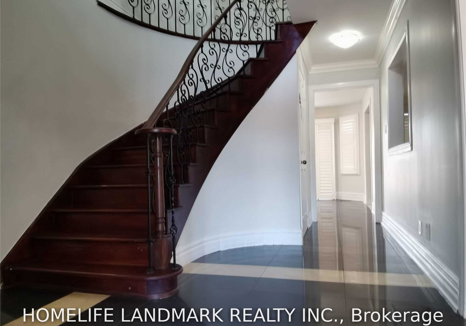 367-huntington-ridge-drive-mississauga-ontario-w13568294