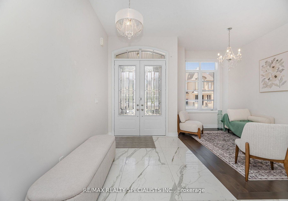 53-threshingmills-boulevard-oakville-ontario-w13568334