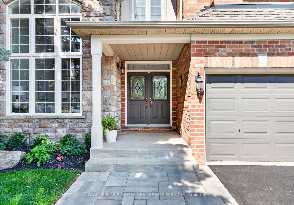 2203-turnberry-road-burlington-ontario-w13568374