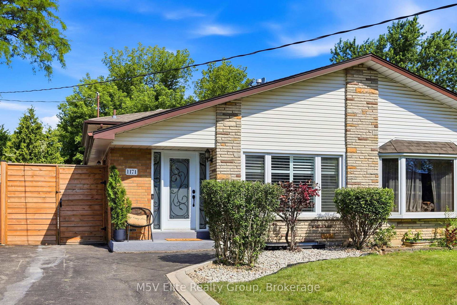 1171-gripsholm-road-mississauga-ontario-w13568844