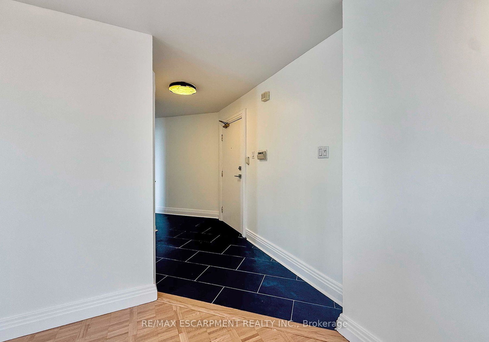 3650-kaneff-crescent-mississauga-ontario-w13569074