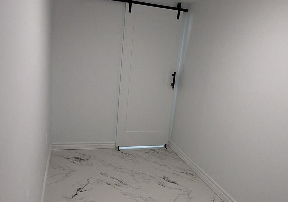 25-garratt-room-boulevard-toronto-york-ontario-w13569184