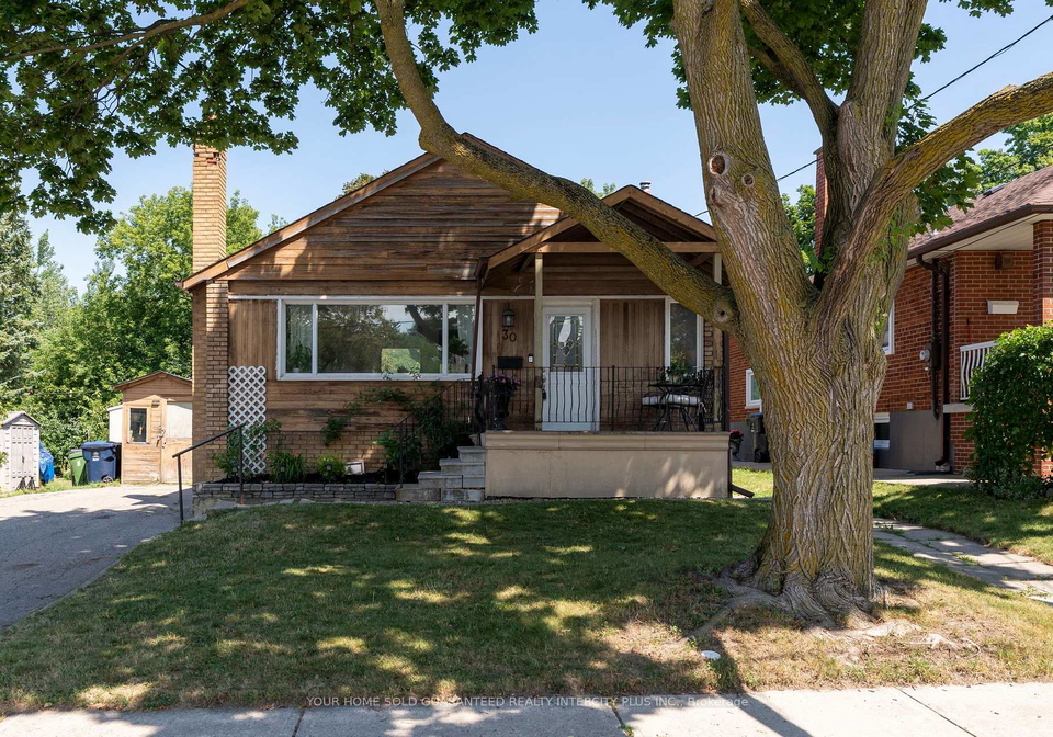 30-garside-crescent-toronto-north-york-ontario-w13569230