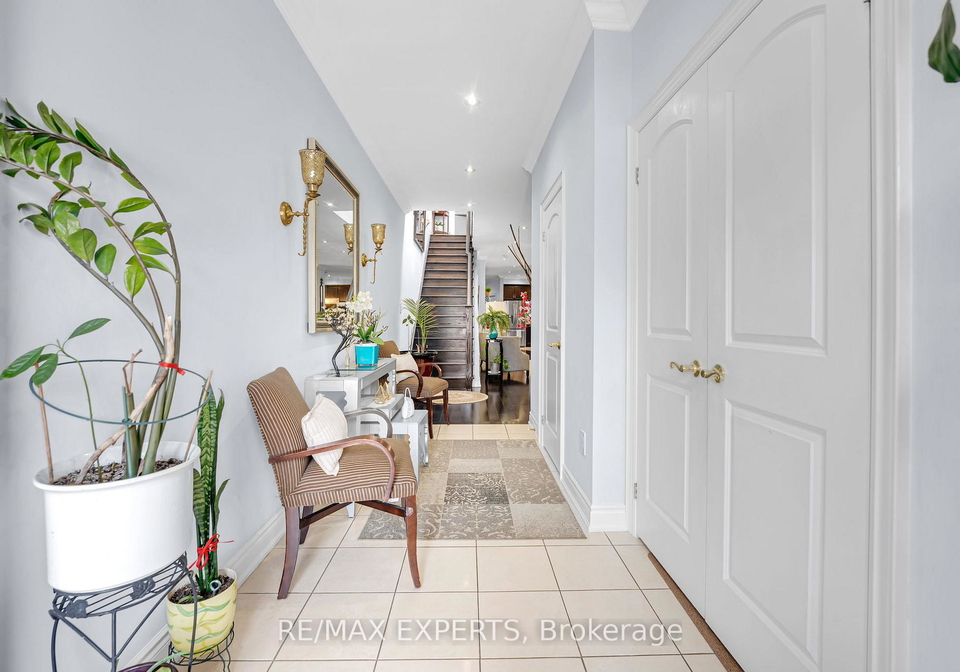 18-cobalt-street-toronto-north-york-ontario-w13569334
