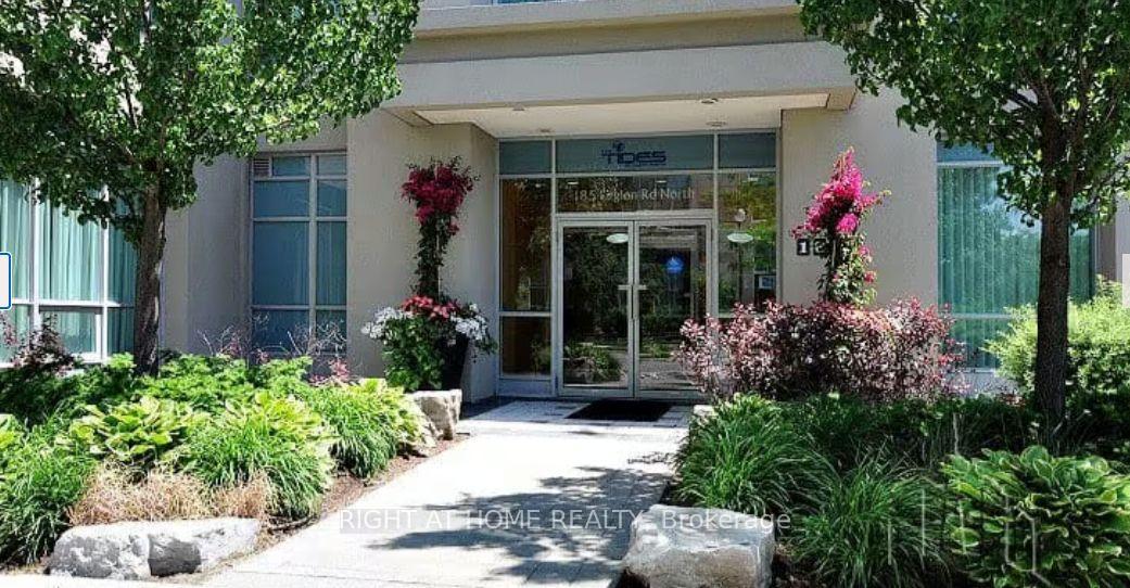 185-legion-road-n-toronto-etobicoke-ontario-w13569536