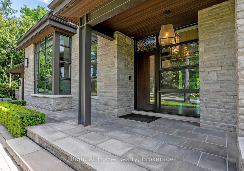 265-maple-grove-drive-w-oakville-ontario-w13569686