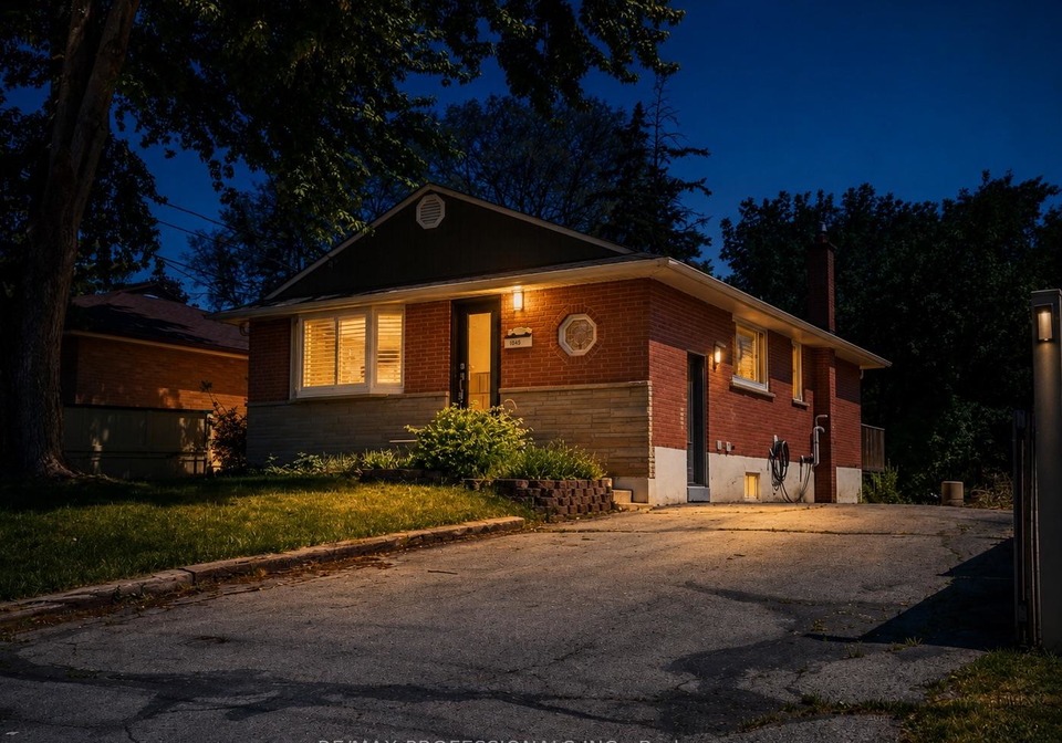 1327-royal-drive-burlington-ontario-w13569746