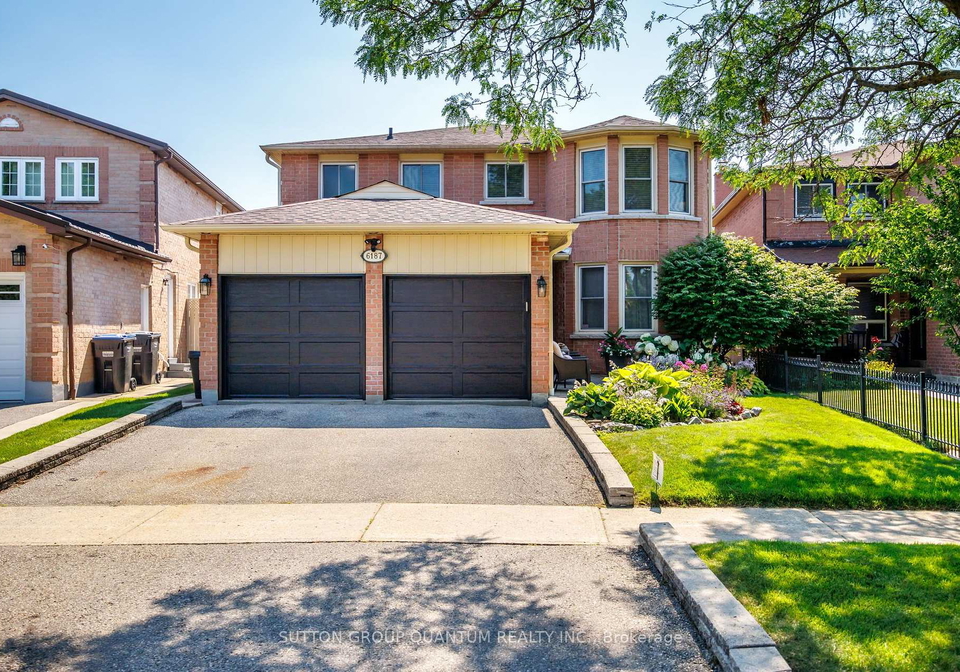 6187-camgreen-circle-mississauga-ontario-w13569886
