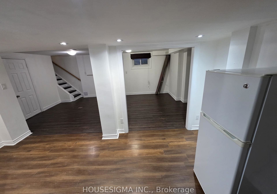 30-silvercrest-avenue-toronto-etobicoke-ontario-w13570004