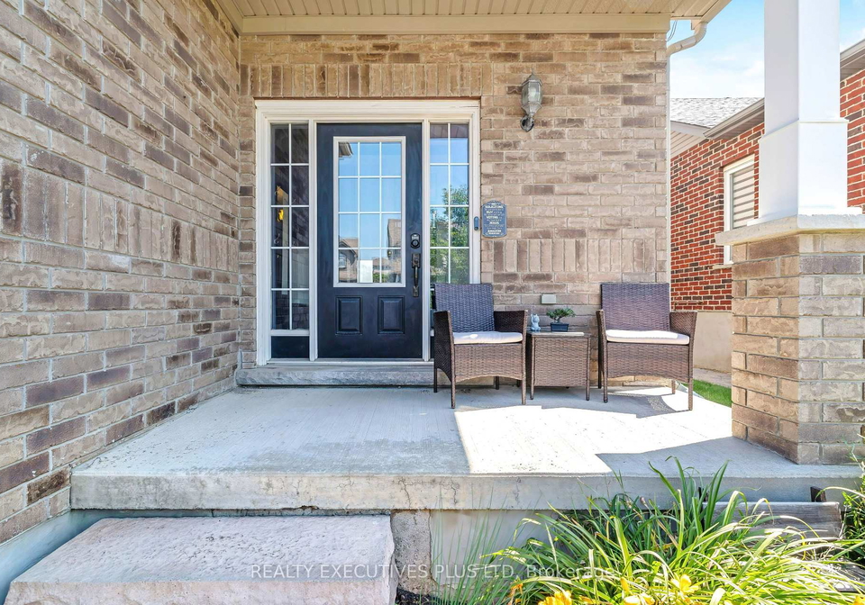 56-dinnick-crescent-orangeville-ontario-w13570054
