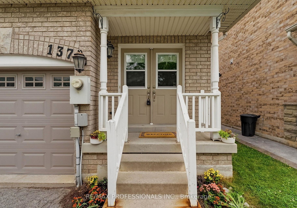 137-dominion-gardens-drive-halton-hills-ontario-w13570058