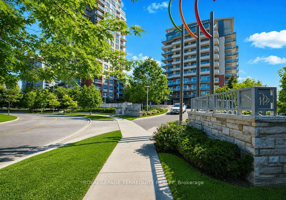 35-fontenay-court-toronto-etobicoke-ontario-w13570528