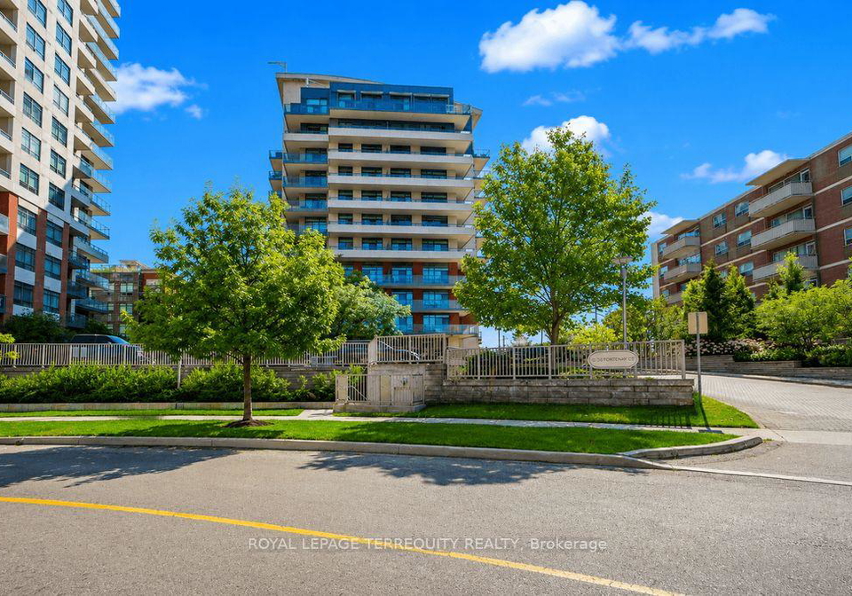 35-fontenay-court-toronto-etobicoke-ontario-w13570528