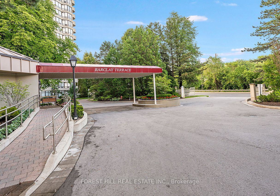 1300-islington-avenue-toronto-etobicoke-ontario-w13570606
