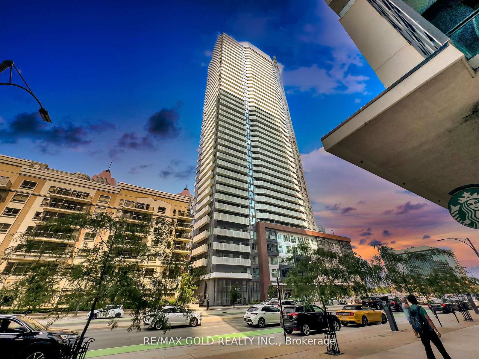 4065-confederation-parkway-mississauga-ontario-w13570862