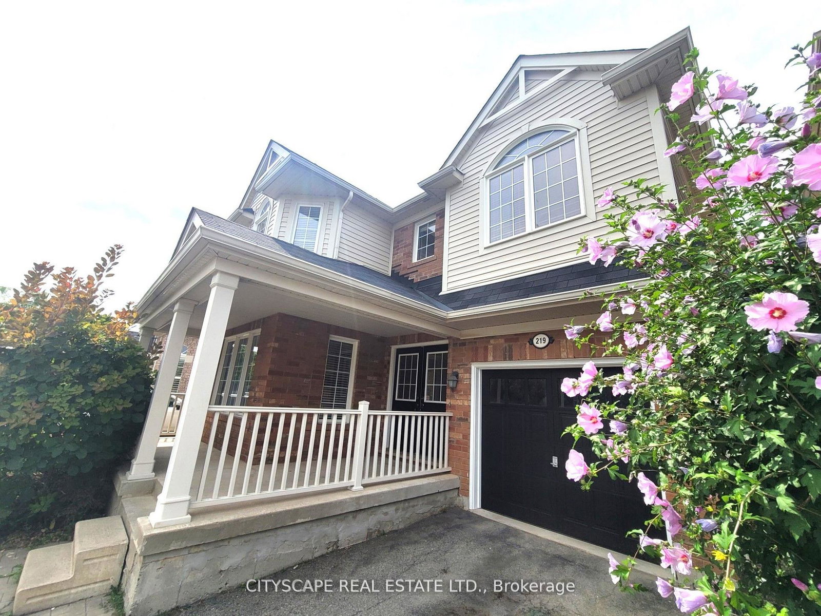 219-mcginnis-crescent-milton-ontario-w13571062