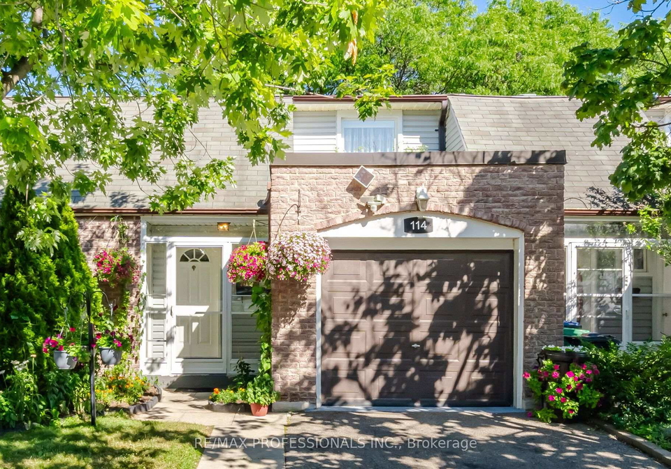 2440-bromsgrove-road-mississauga-ontario-w13571290