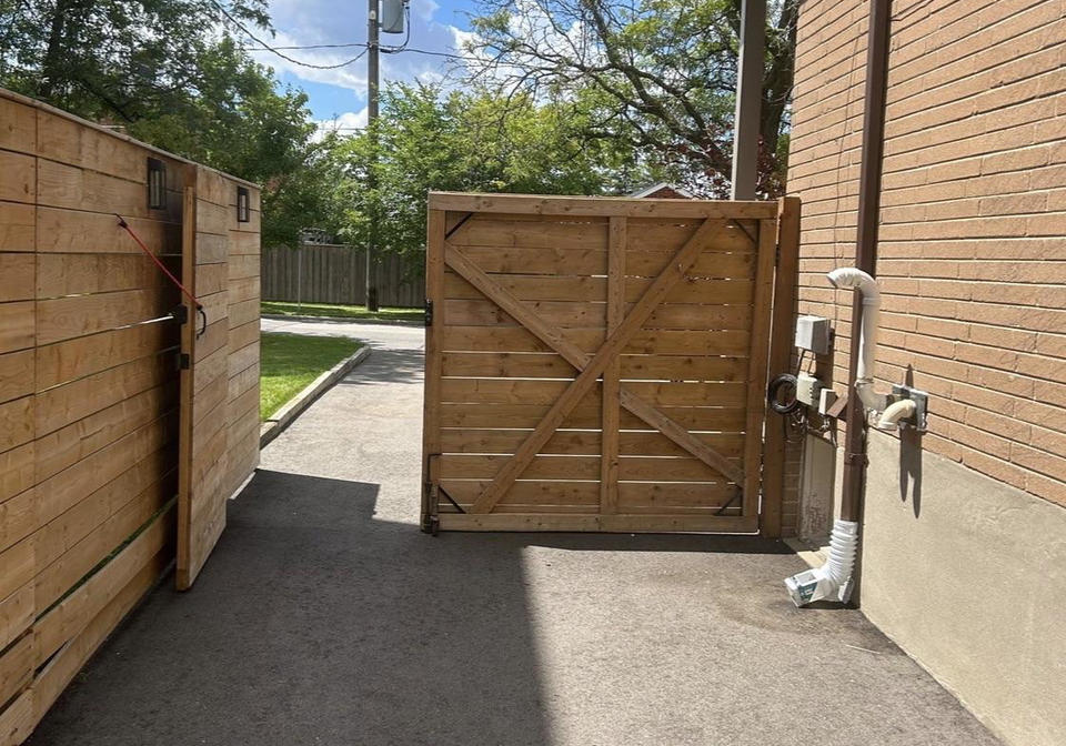 107-brookhaven-drive-toronto-north-york-ontario-w13571298