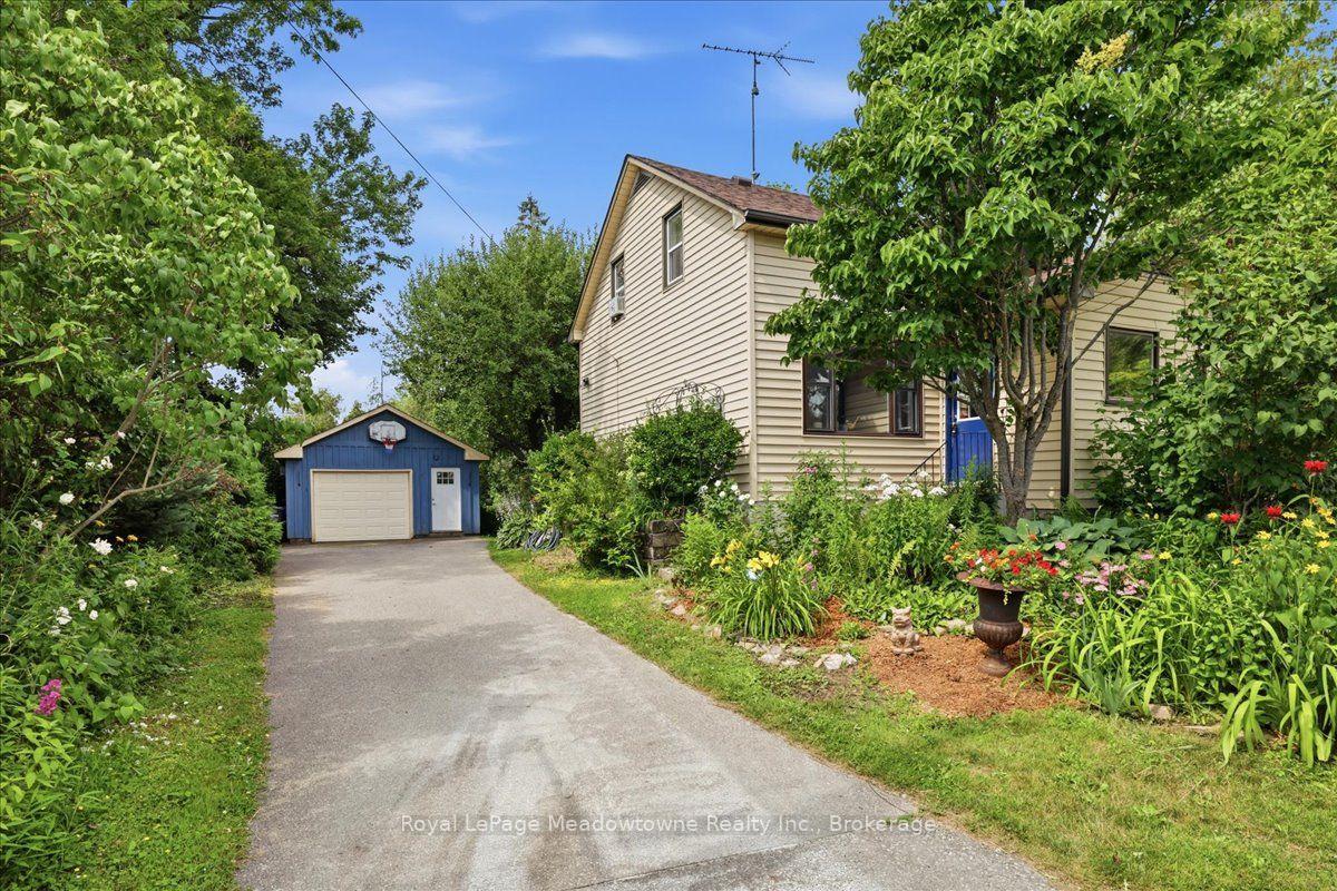 11024-first-line-nassagaweya-milton-ontario-w13571524