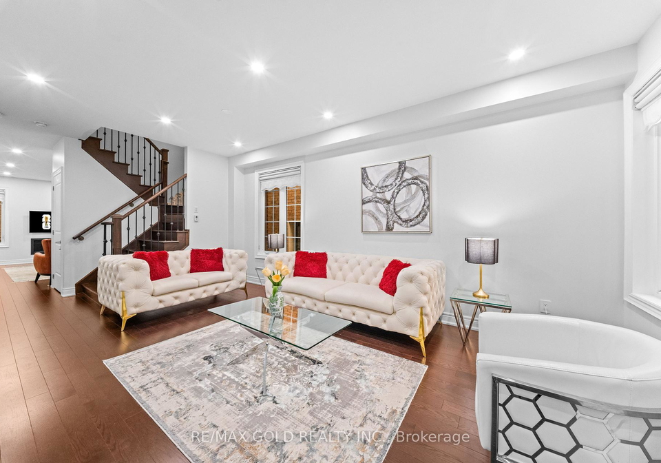 11-sinatra-street-brampton-ontario-w13571626