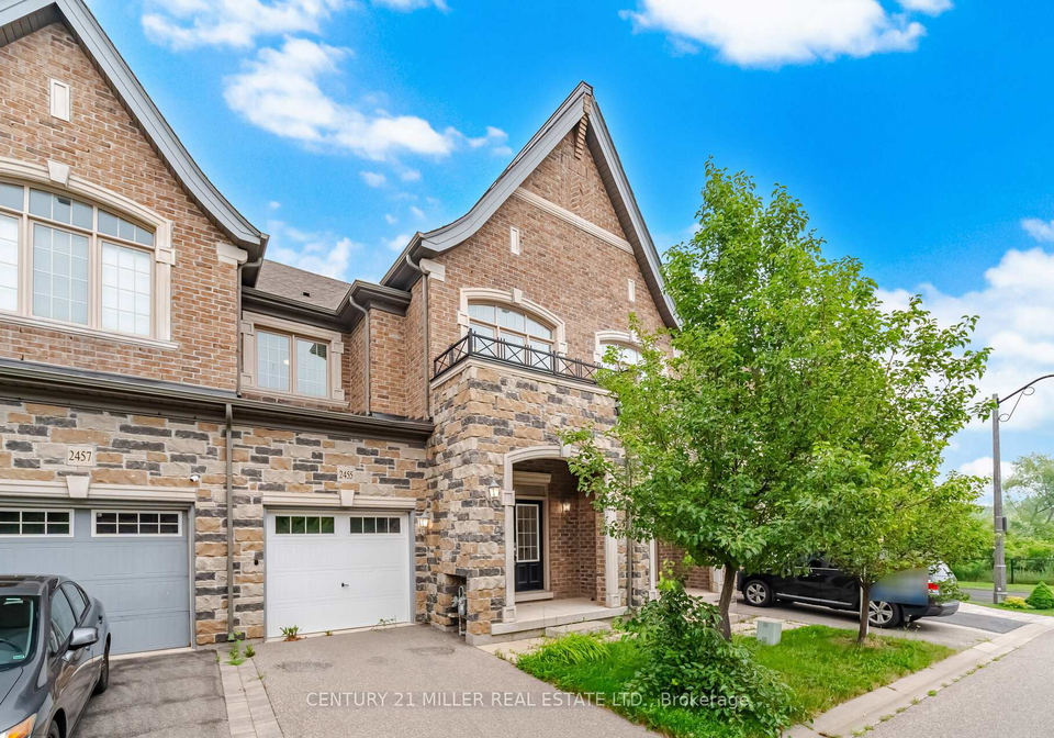 2455-village-common-oakville-ontario-w13571684