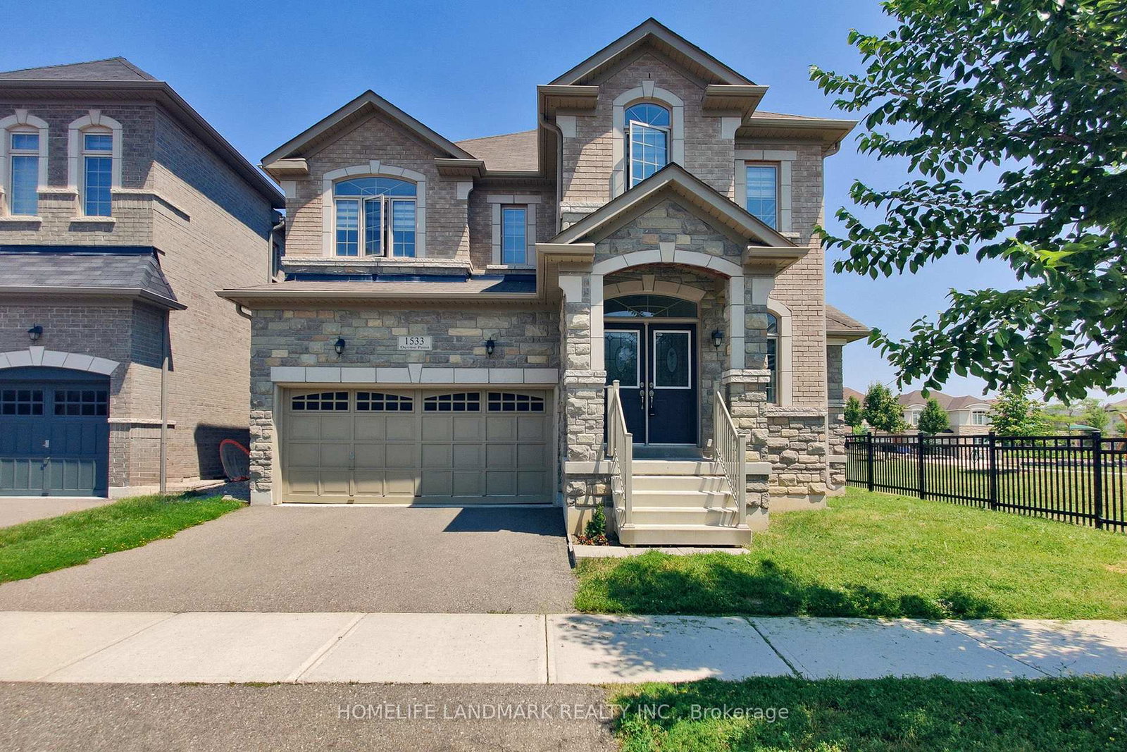 1533-devine-point-milton-ontario-w13571842