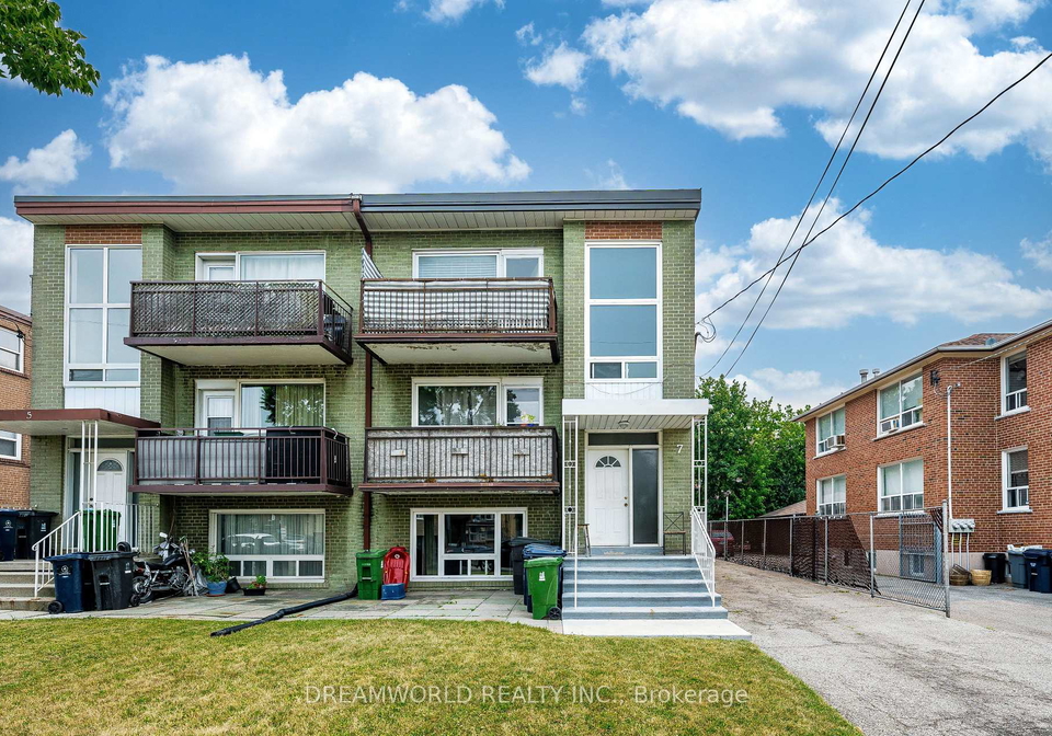 7-diana-drive-toronto-york-ontario-w13571930