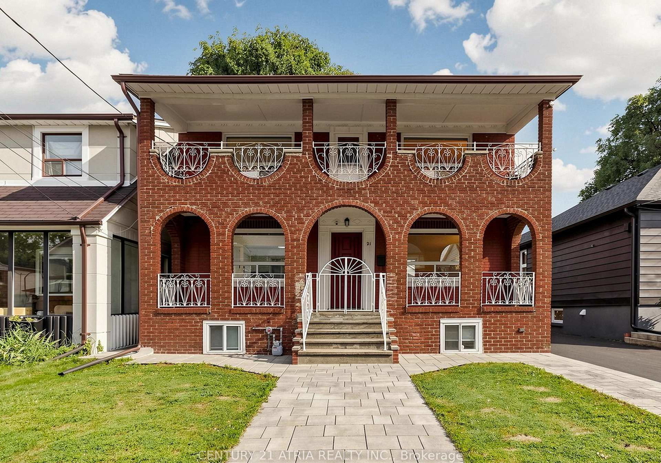 21-mahoney-avenue-toronto-north-york-ontario-w13571940