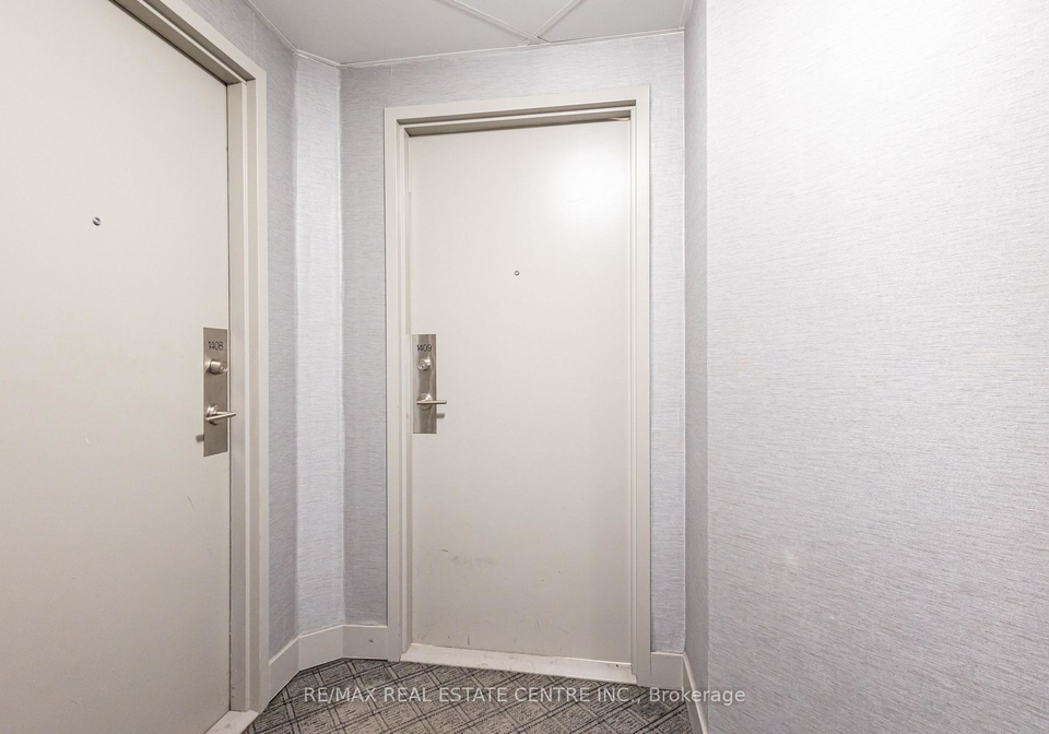 816-lansdowne-avenue-toronto-toronto-ontario-w13571980