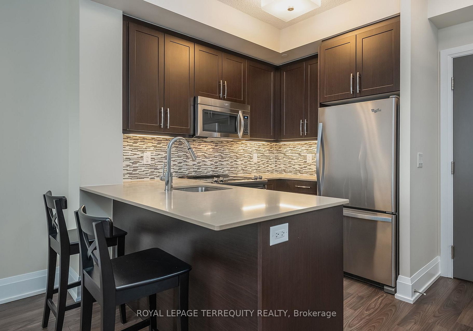 1-old-mill-drive-toronto-toronto-ontario-w13572342