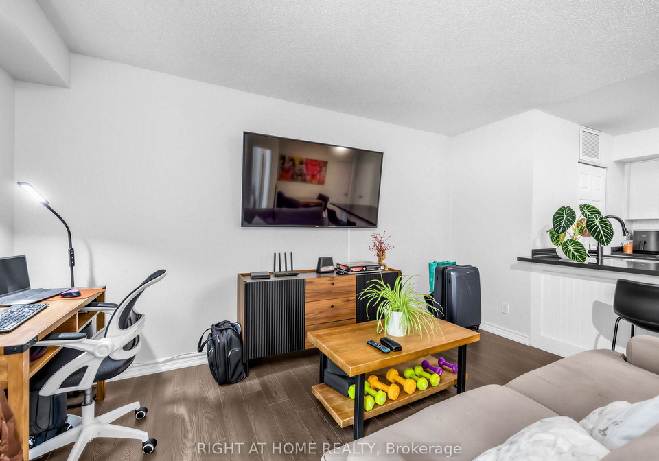 95-the-queensway-toronto-toronto-ontario-w13572542