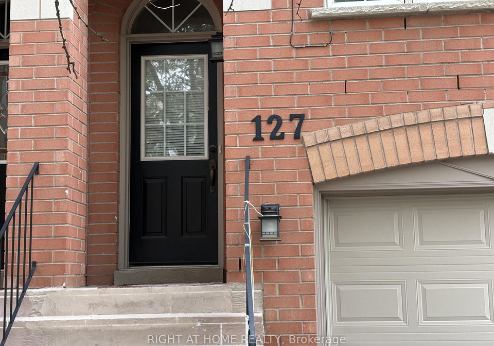 5030-heatherleigh-avenue-mississauga-ontario-w13572738