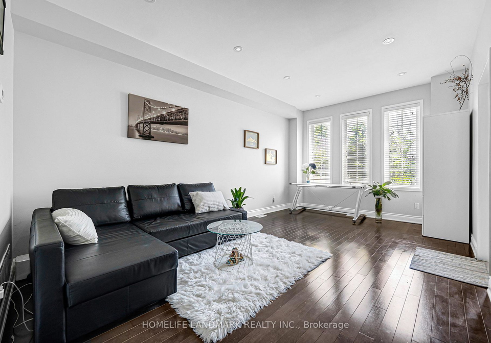 293-murray-ross-parkway-toronto-york-ontario-w13572746