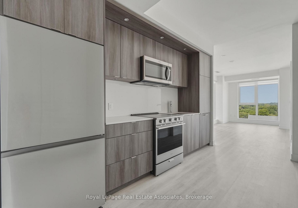 25-cordova-avenue-toronto-etobicoke-ontario-w13572960
