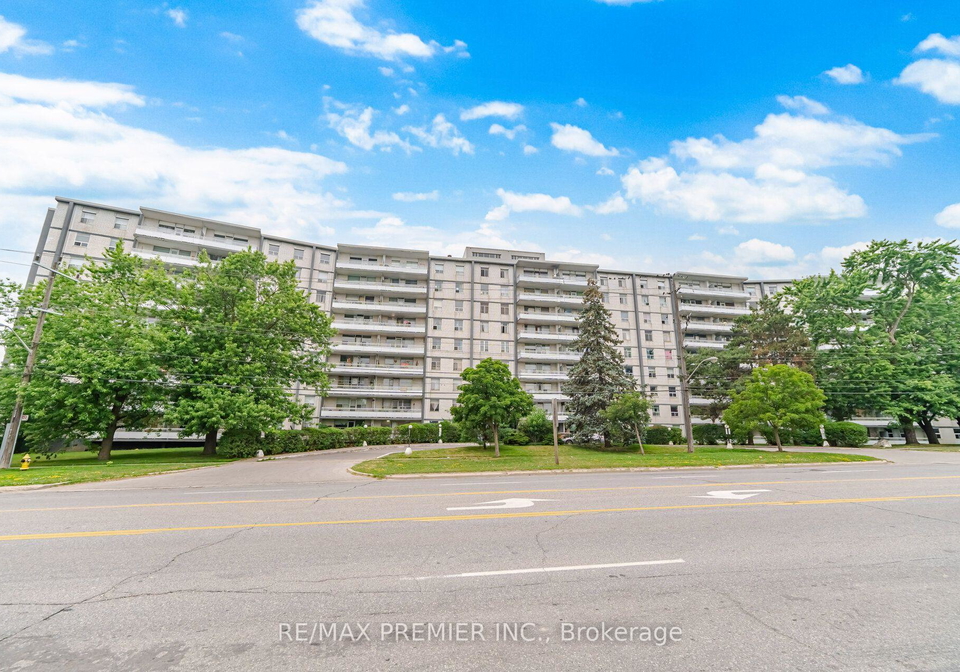3460-keele-street-toronto-york-ontario-w13573056
