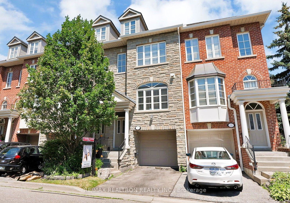 3-james-stock-path-toronto-etobicoke-ontario-w13573068