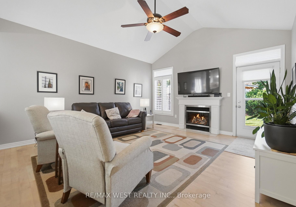 184-tanners-drive-halton-hills-ontario-w13573108