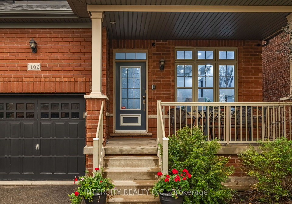 162-holmes-crescent-milton-ontario-w13573238