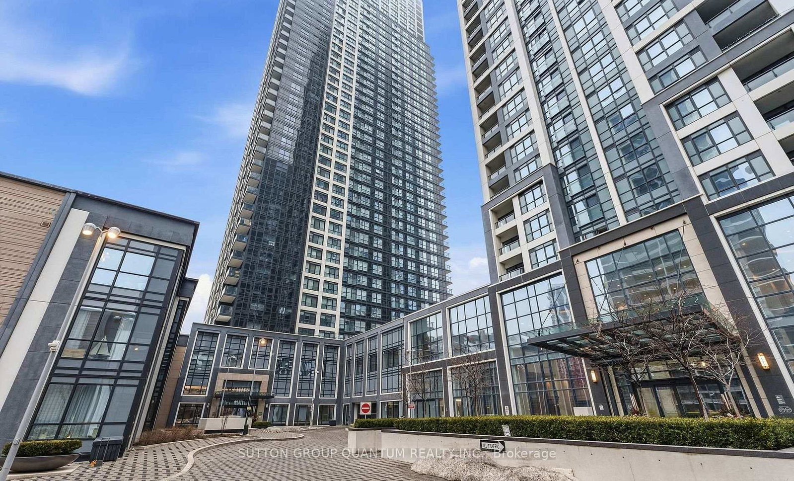 5-mabelle-avenue-toronto-etobicoke-ontario-w13573276