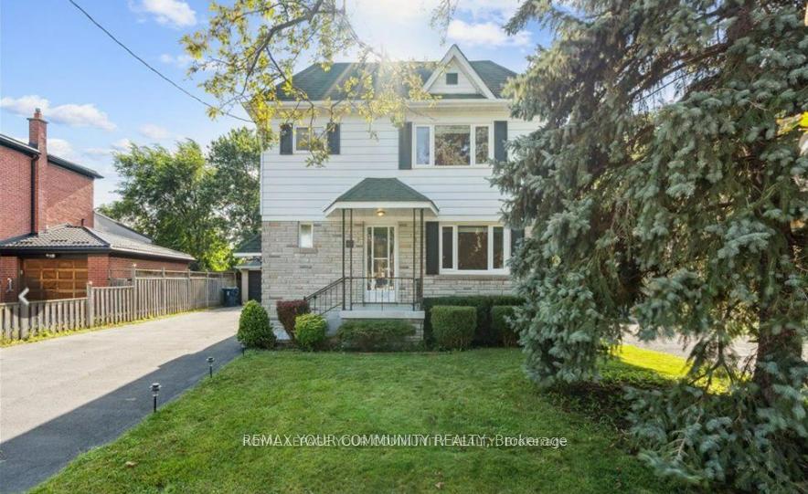 42-lockerbie-avenue-toronto-north-york-ontario-w13573352