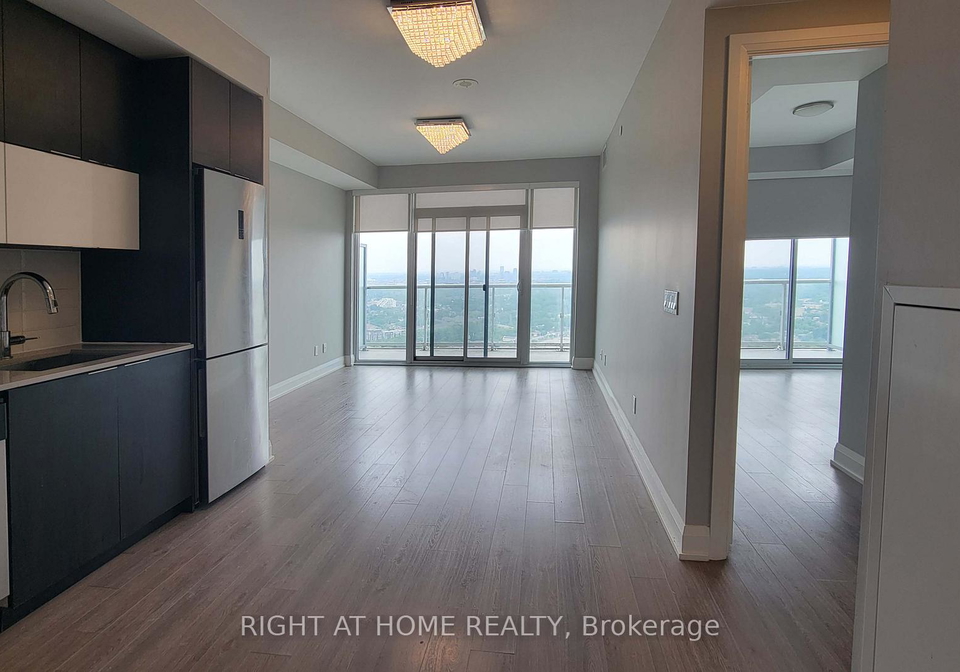 56-annie-craig-drive-toronto-etobicoke-ontario-w13573396