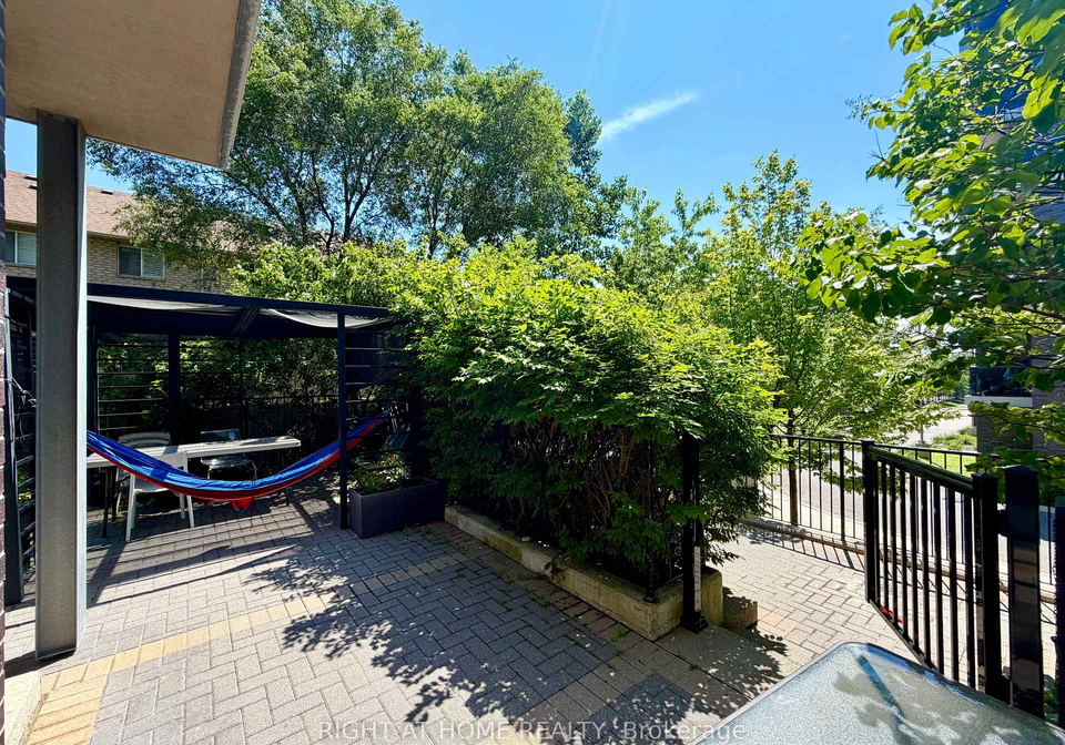 15-valhalla-inn-toronto-etobicoke-ontario-w13573436