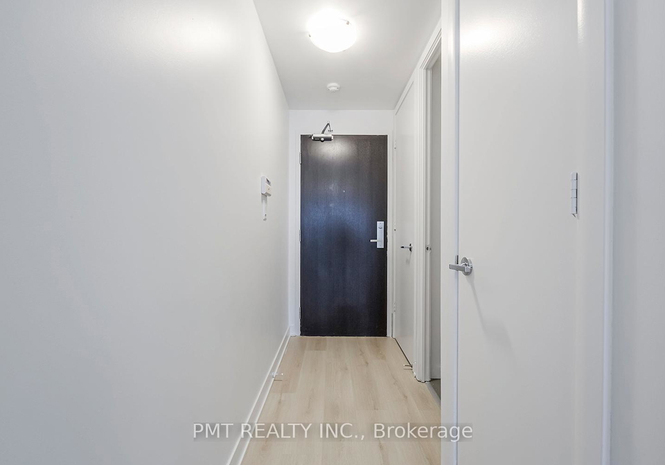 165-legion-road-n-toronto-etobicoke-ontario-w13573606