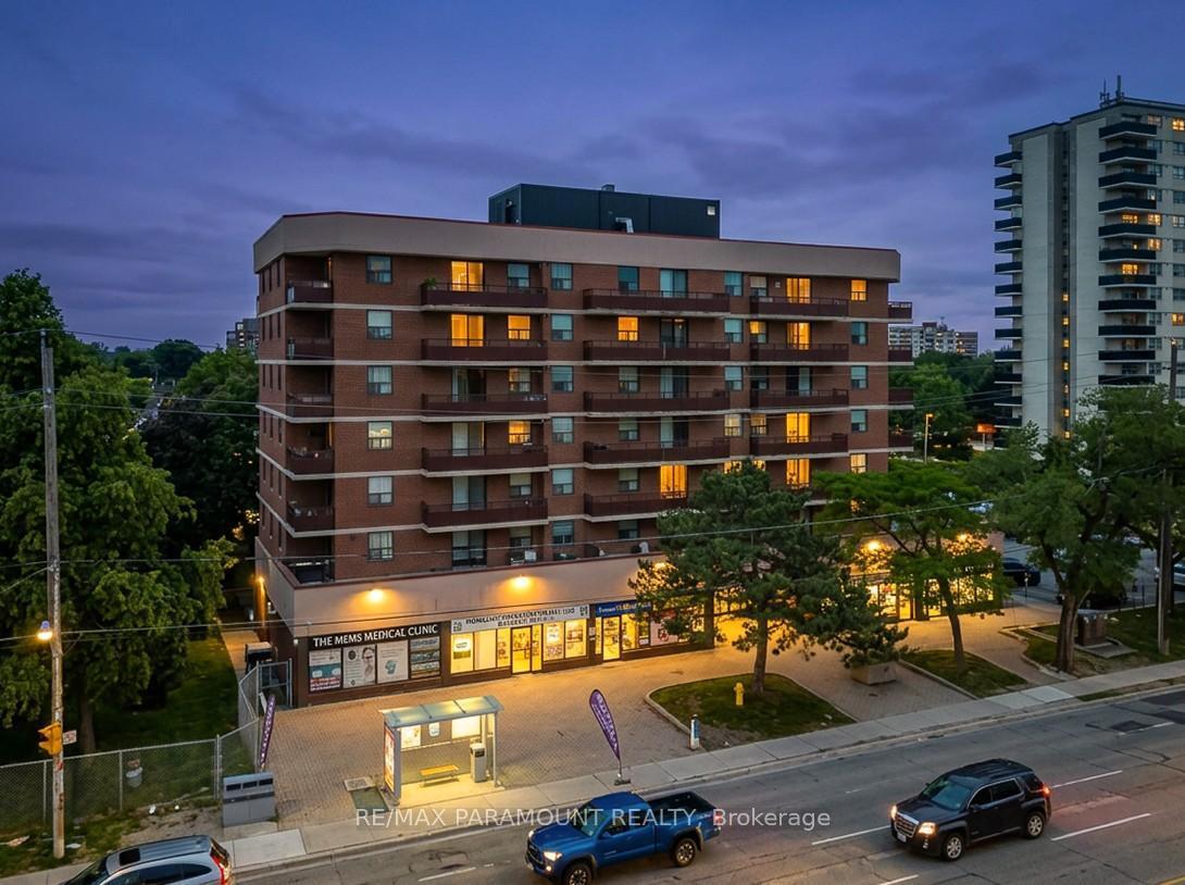 1881-jane-street-toronto-north-york-ontario-w13573608