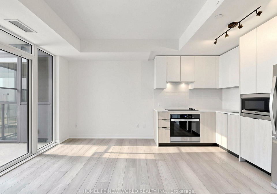 1007-the-queensway-toronto-etobicoke-ontario-w13573906