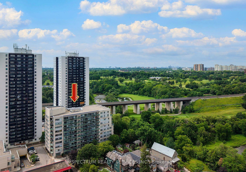 2464-weston-road-toronto-north-york-ontario-w13573918